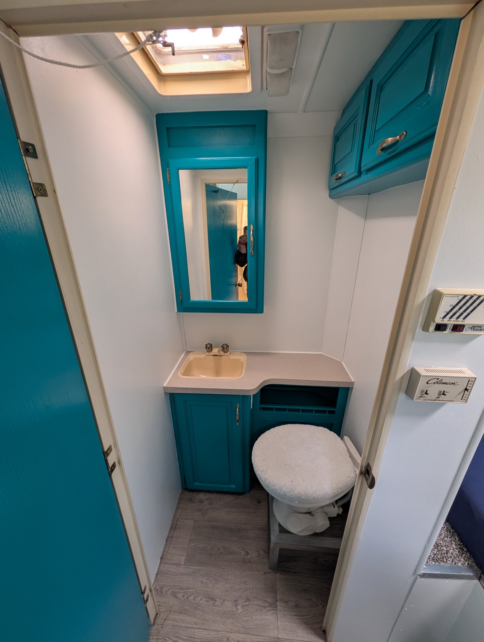 Bathroom / toilet area